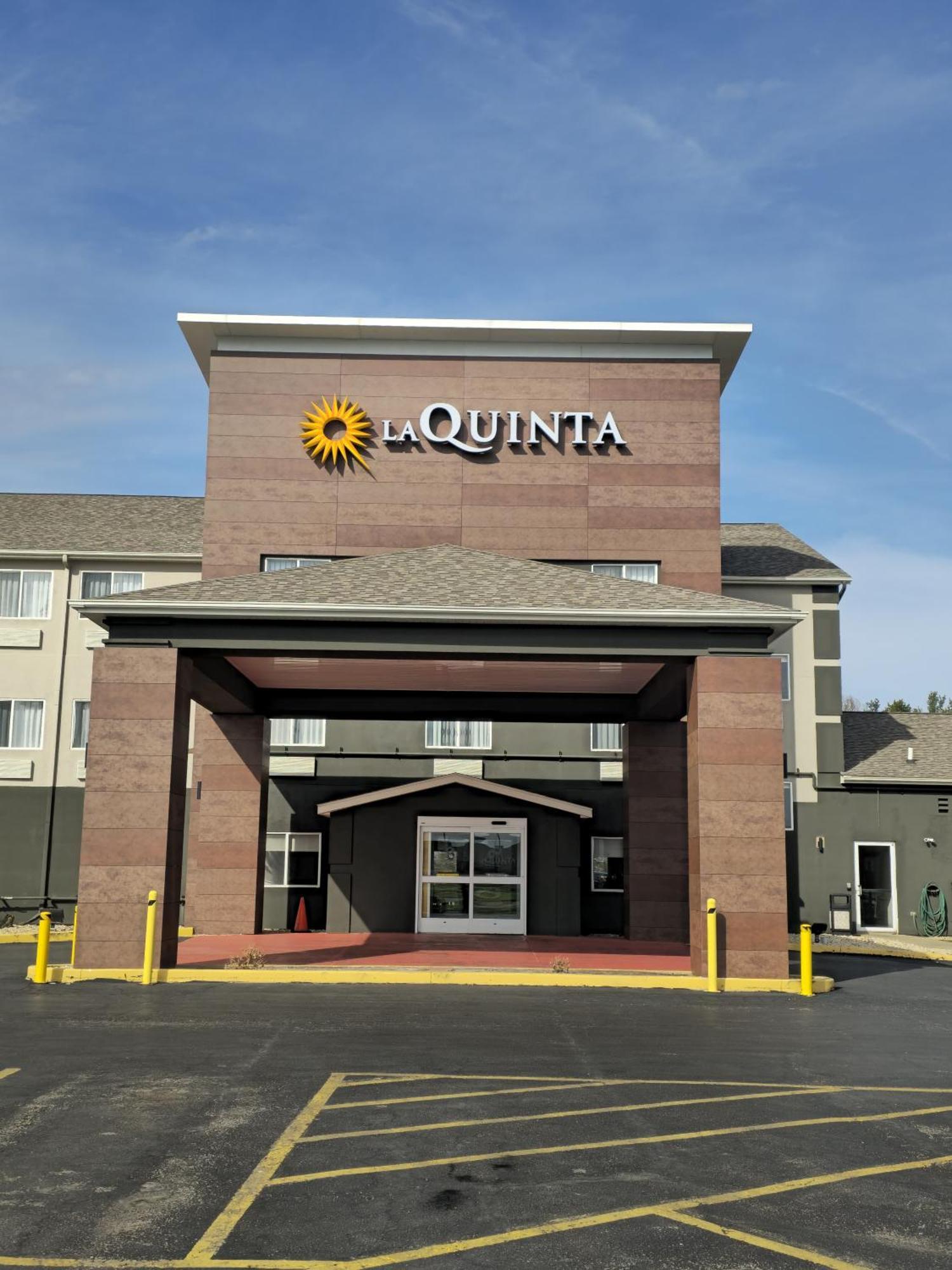 La Quinta Inn & Suites By Wyndham Peru Starved Rock St Park Εξωτερικό φωτογραφία