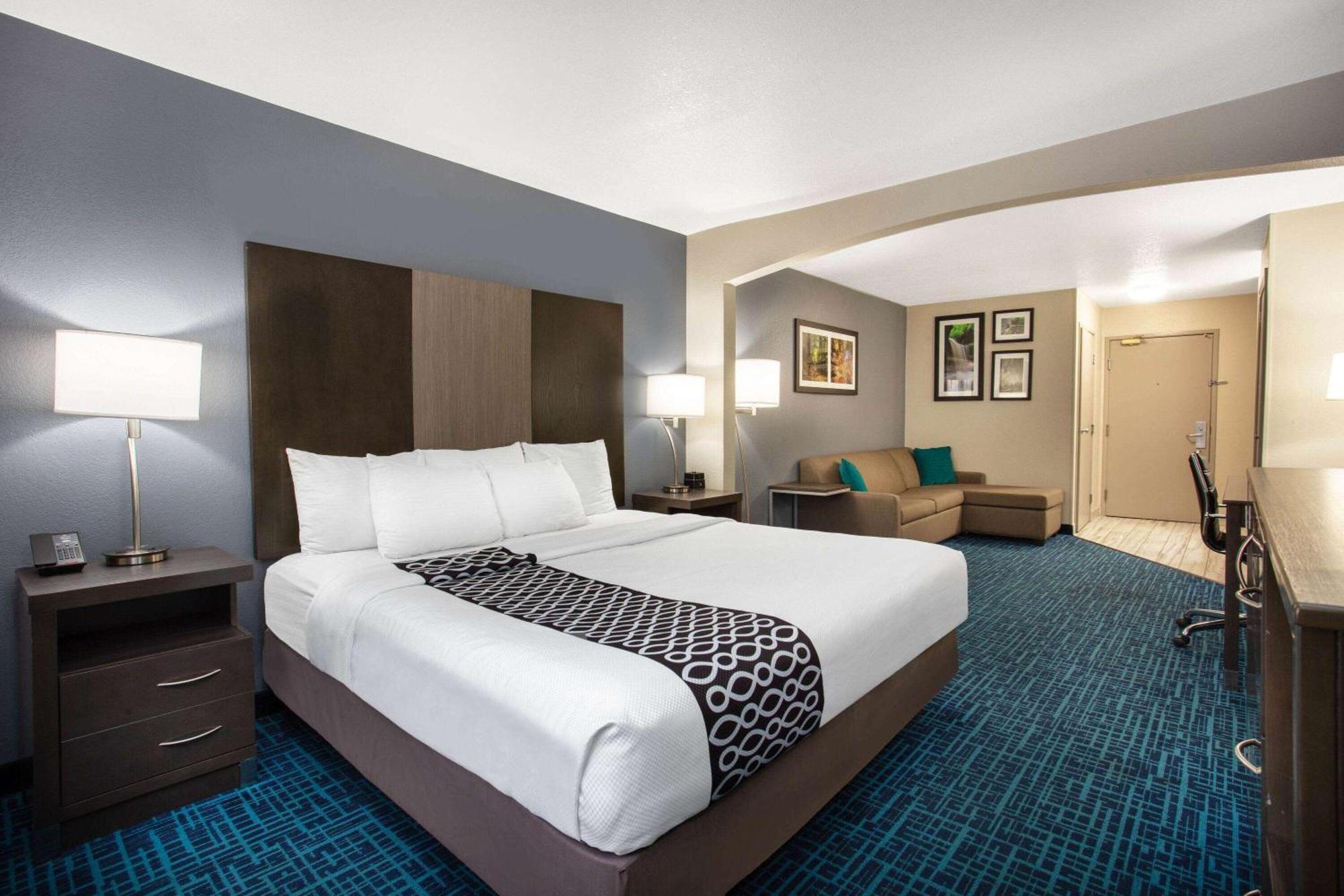 La Quinta Inn & Suites By Wyndham Peru Starved Rock St Park Εξωτερικό φωτογραφία