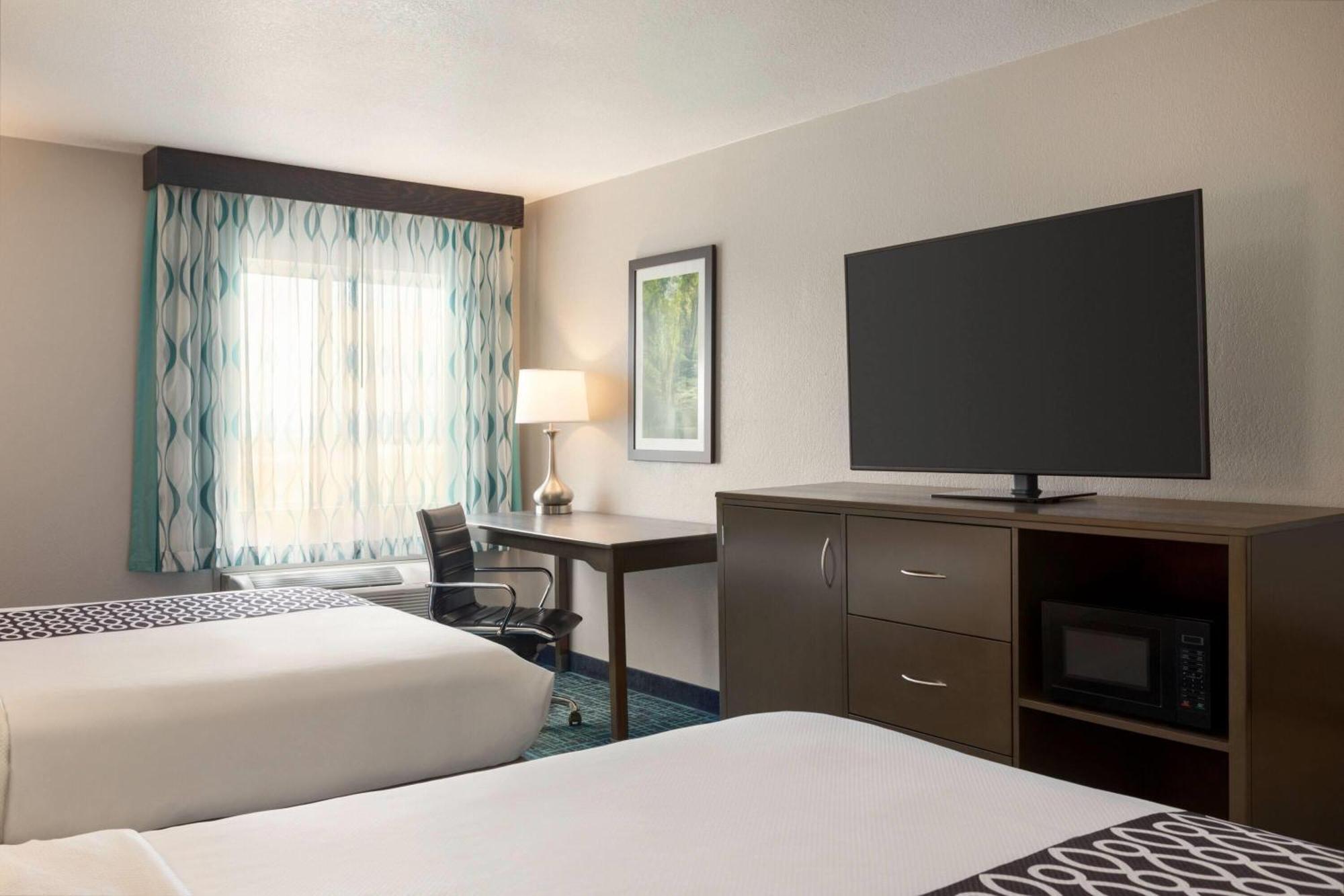 La Quinta Inn & Suites By Wyndham Peru Starved Rock St Park Εξωτερικό φωτογραφία