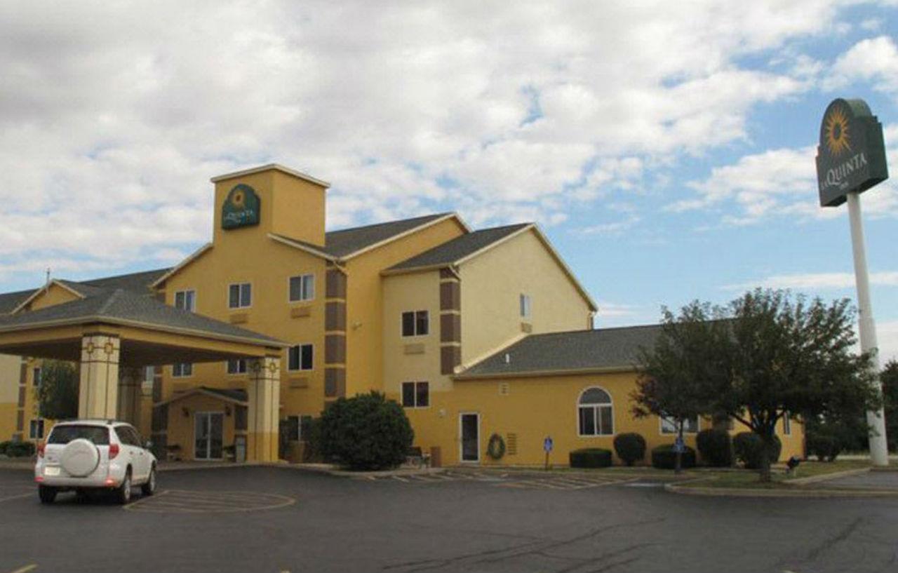 La Quinta Inn & Suites By Wyndham Peru Starved Rock St Park Εξωτερικό φωτογραφία